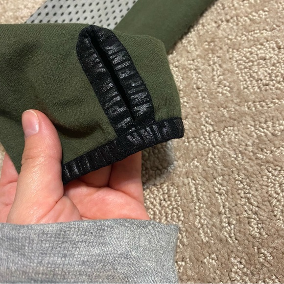 {Victoriaβs Secret | PINK} Green Hooded Zip Up Sweatshirt ~ Size Small - Picture 11 of 16